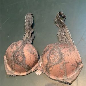 Victoria Secret Push Up Bra